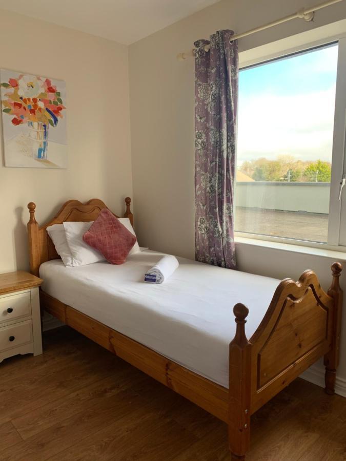Newcastle Townhouse Apartment Galway Luaran gambar